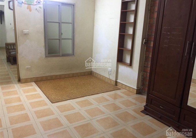 Cần bán căn hộ 70m2 tập thể Quân đội Bắc Nghĩa Tân, ngõ 120 Hoàng Quốc Việt, Cầu Giấy, giá 1.8 tỷ