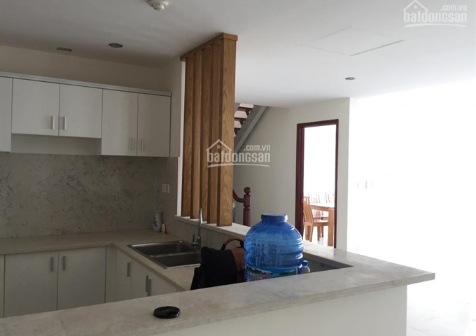 Bán căn Penthouse, Petroland Tower, view cực đẹp, 230m2, giá 35tr/m2, không nội thất