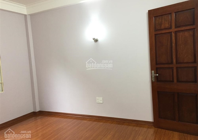 Bán nhà ngõ 81 phố Trần Đại Nghĩa, Hai Bà Trưng, 45m2x4t xây mới,giá 5,6 tỷ,ô tô đỗ cửa