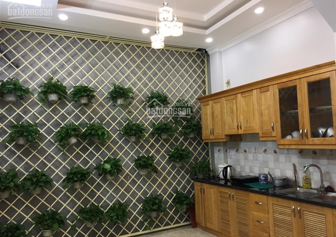 Bán nhà ngõ 81 phố Trần Đại Nghĩa, Hai Bà Trưng, 45m2x4t xây mới,giá 5,6 tỷ,ô tô đỗ cửa