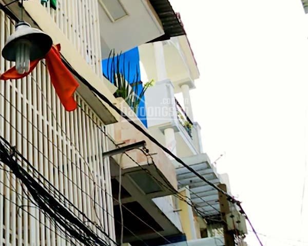 Bán nhà phố chính chủ số 533/9 đường Nguyễn Tri Phương, P8, Q10, TP. HCM. Mời gọi 0 989 989 989