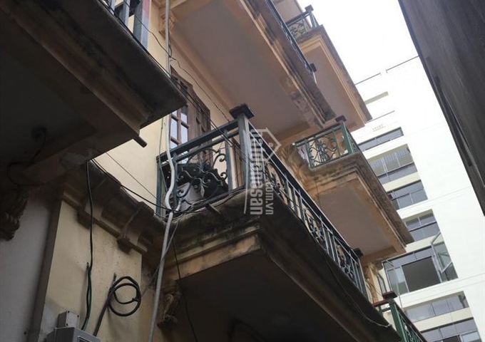 Bán nhà mặt ngõ 108 phố Ngọc Hà, P. Đội cấn, Ba Đình, HN