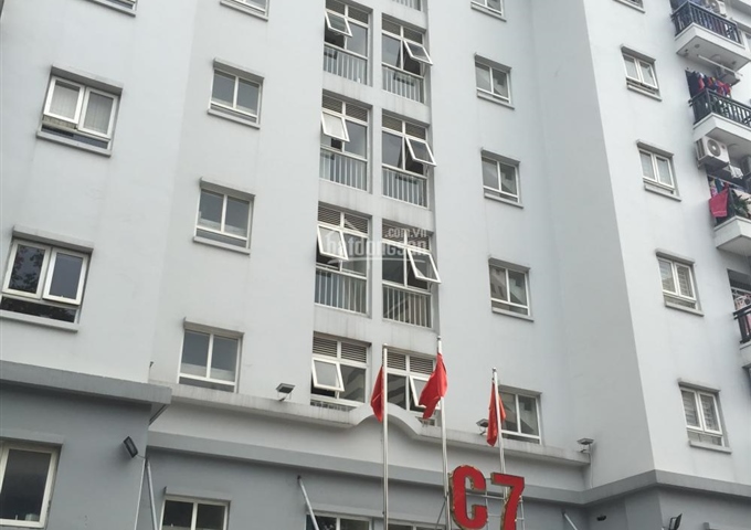 Bán căn hộ C7 Giảng Võ, DT 59,1m2, căn hộ tầng cao 2PN + 1WC, nhà đẹp ở ngay. LH 0979846899