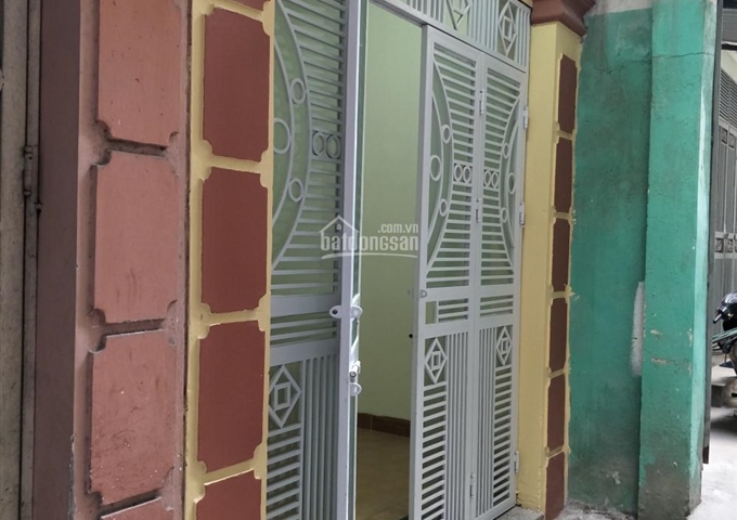 Bán gấp nhà ngõ 79, đường Trần Khát Chân kéo dài, quận Hai Bà Trưng. DT 26m2, 4 tầng, giá 1.69 tỷ