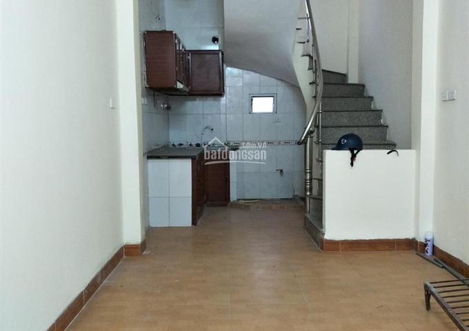 Bán gấp nhà ngõ 79, đường Trần Khát Chân kéo dài, quận Hai Bà Trưng. DT 26m2, 4 tầng, giá 1.69 tỷ