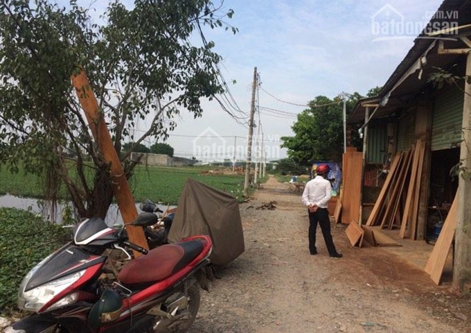 Bán đất mặt tiền đường Liên Ấp 123, xã Vĩnh Lộc B, DT: 56m2, xây dựng tự do, giá: 240 triệu