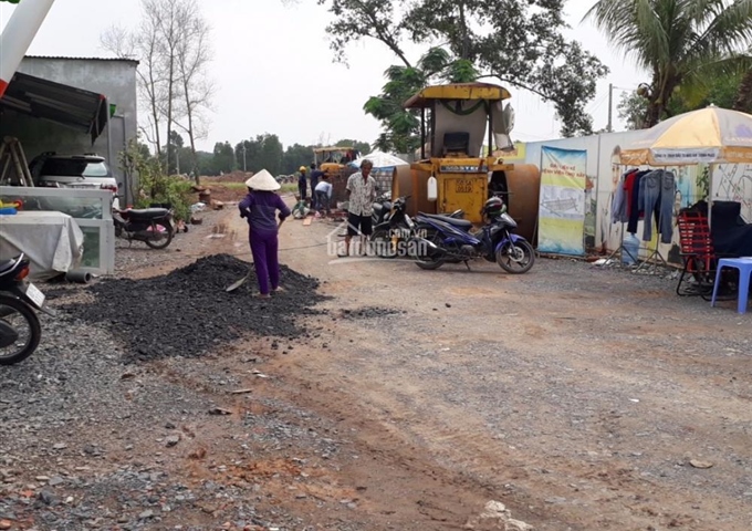 Bán đất mặt tiền đường Liên Ấp 123, xã Vĩnh Lộc B, DT: 56m2, xây dựng tự do, giá: 240 triệu