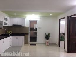 Bán gấp căn hộ Oriental Plaza, BigC Âu Cơ, 85m2, đã làm nội thất, giá 2.1 tỷ, nhà mới, 0902404454