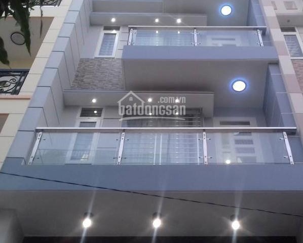 Bán nhà 3 lầu ở KDC Bình Phú đường Số 32, P10, Q6