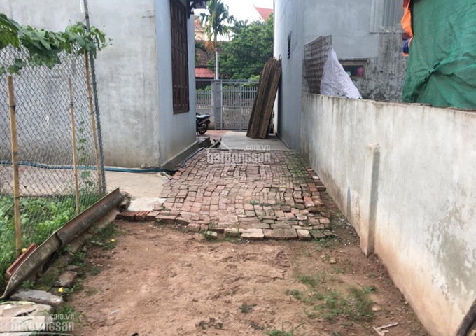 CHÍNH CHỦ BÁN ĐẤT tại TRẠI GẦN SONG PHƯƠNG HOÀI ĐỨC, DT 46.8M2, MT 4.5M LH . 0931.052.666