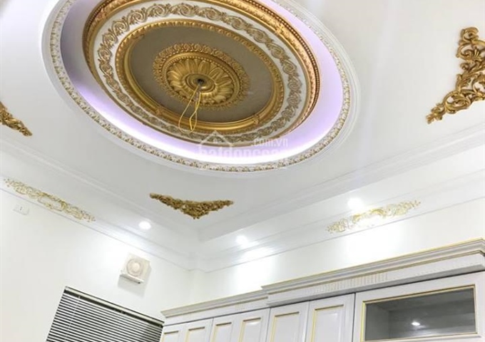 Bán nhà số 8 ngõ 12 Phố Phạm Tuấn Tài - Cầu Giấy - Hà Nội