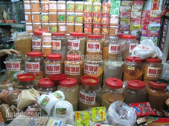 Cần sang kiốt/sạp vựa chợ Long Hoa (Thánh địa Cao Đài), kiốt 300 triệu, sạp 40 triệu, góp 10-20 năm