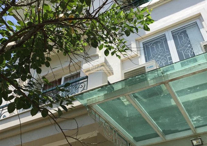 BÁN BT ĐƠN LẬP CĂN SỐ 25A, ĐƯỜNG HOA SỮA 8 VINHOMES RIVERSIDE, DT 271M2, 31.5TỶ, LH 094.159.8888