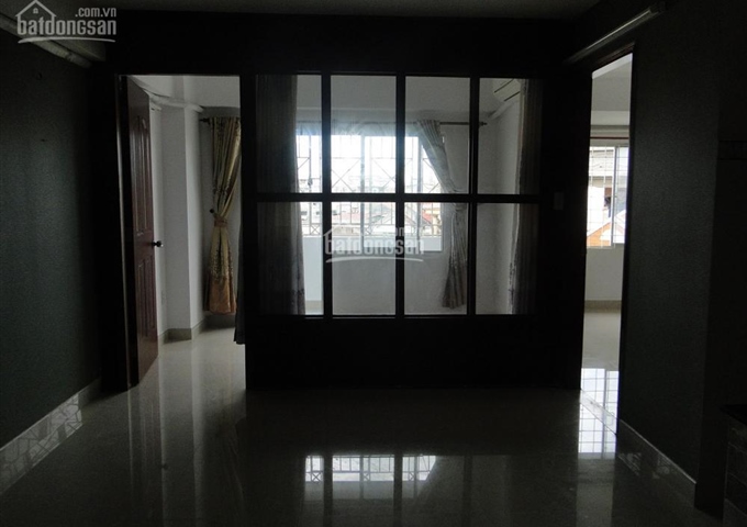 Cần bán căn hộ chung cư Miếu Nổi (18 tầng), 52m2, 2PN, 1.78 tỷ