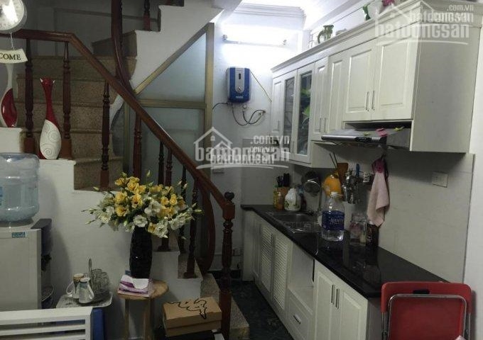 Chính chủ bán nhà riêng, sổ đỏ CC 15m2 x 4T tại ngách 122 ngõ 274 Lê Duẩn, giá 1 tỷ 269 triệu
