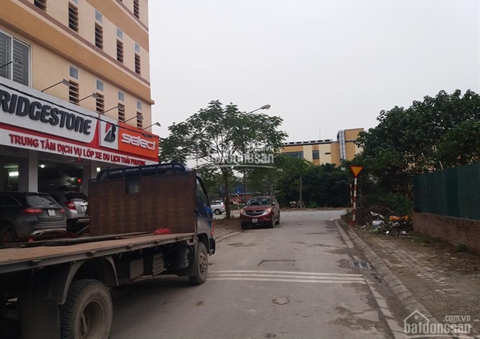 Bán đất ngõ 89 Vũ Đức Thuận, Việt Hưng, Long Biên DT 96m2, giá 72tr/m2