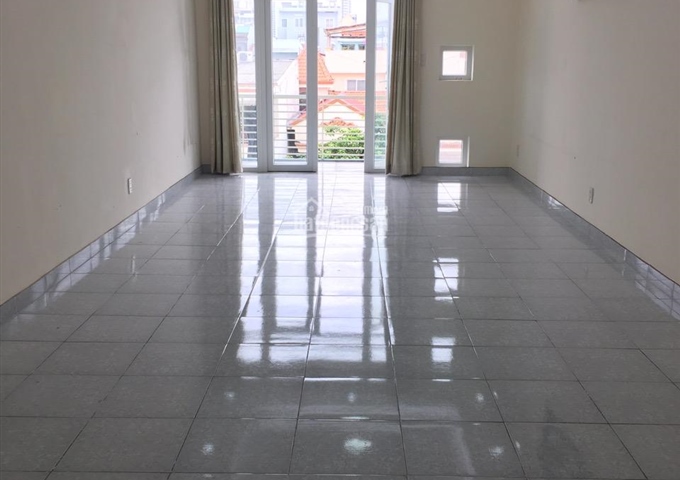 Phòng có gác lửng, ban công, cửa sổ, ML, giờ tự do, 457 Huỳnh Tấn Phát, Q7 giá 3,9tr - 0903893998