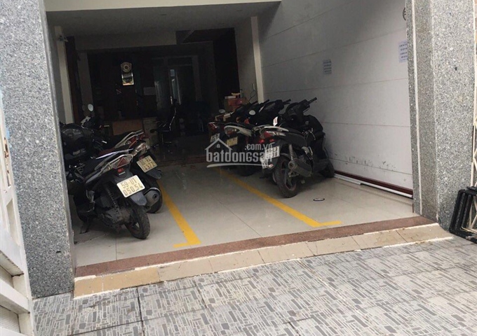 Phòng có gác lửng, ban công, cửa sổ, ML, giờ tự do, 457 Huỳnh Tấn Phát, Q7 giá 3,9tr - 0903893998