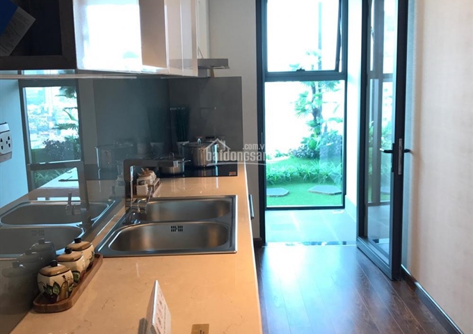 Bán gấp căn hộ 2 phòng ngủ tòa Five Seasons 47 Nguyễn Tuân, giá 1.6 tỷ. LH 0932086601