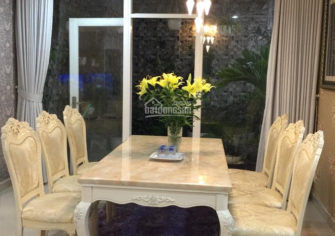 Hot cần bán lỗ Penthouse Ngọc Lan Quận 7 giá 4,4 tỷ LH: 0906800082