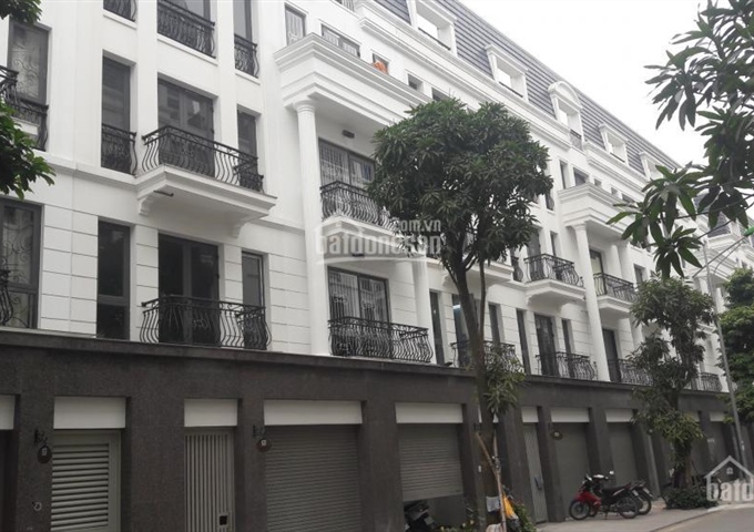 Bán liền kề La Casta Văn Phú Hà Đông vị trí đẹp giá 5,3 tỷ. LH: 0988 266 206