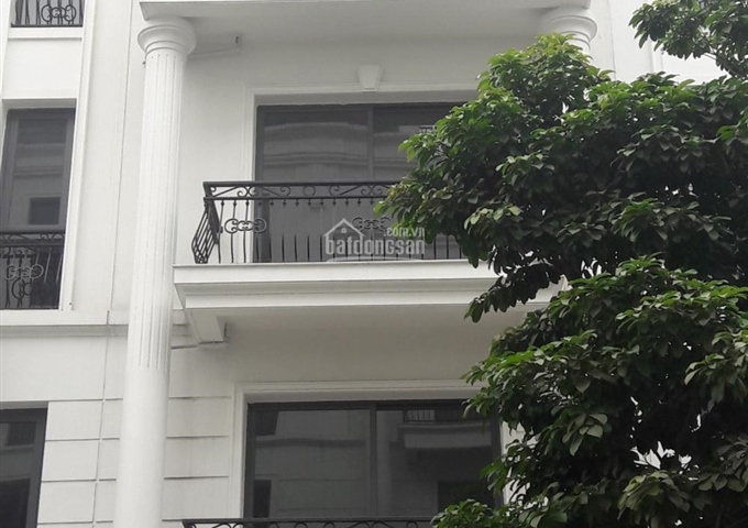 Bán liền kề La Casta Văn Phú Hà Đông vị trí đẹp giá 5,3 tỷ. LH: 0988 266 206