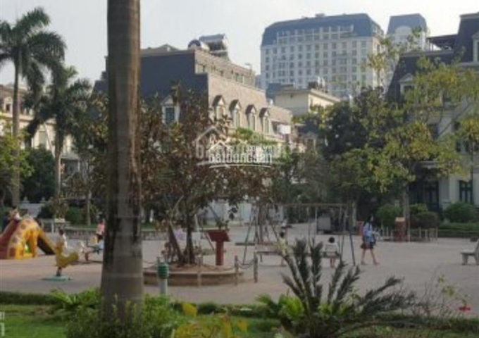 Cho thuê BT Mỹ Đình Sông Đà, BT TT4, lô góc, 3 mặt thoáng, 180m2, hướng ĐN, view vườn hoa cực đẹp