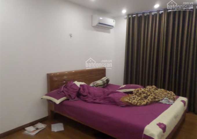 Cho thuê căn hộ chung cư Hateco Hoàng Mai đã trang bị giường, tủ, bàn ghế