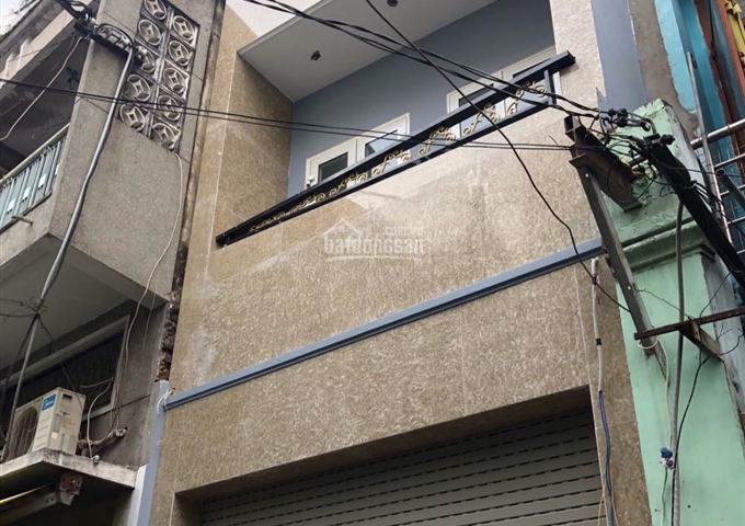 Nhà hẻm 4m 77 Dương Tử Giang, P15, Q5 ngay chợ Tân Thành phụ tùng xe máy