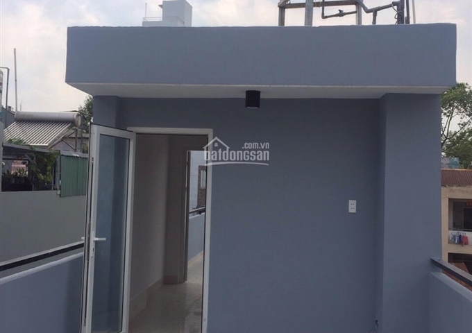 Nhà hẻm 4m 77 Dương Tử Giang, P15, Q5 ngay chợ Tân Thành phụ tùng xe máy