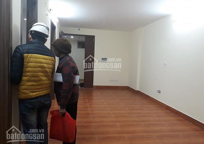 Chính chủ cho thuê căn 2 phòng ngủ chung cư 536A Minh Khai gấp, giá 5.5tr/tháng. LH: 0988 332 718