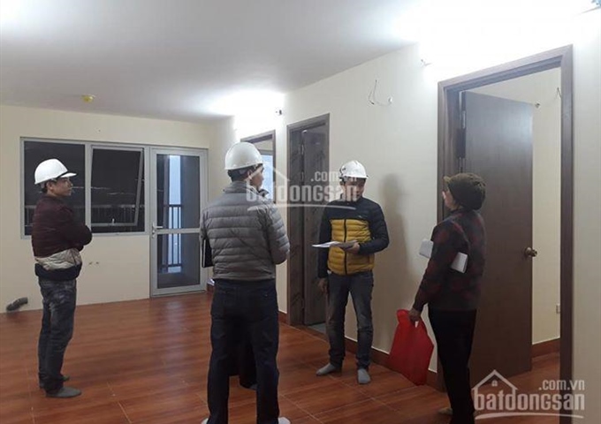 Chính chủ cho thuê căn 2 phòng ngủ chung cư 536A Minh Khai gấp, giá 5.5tr/tháng. LH: 0988 332 718