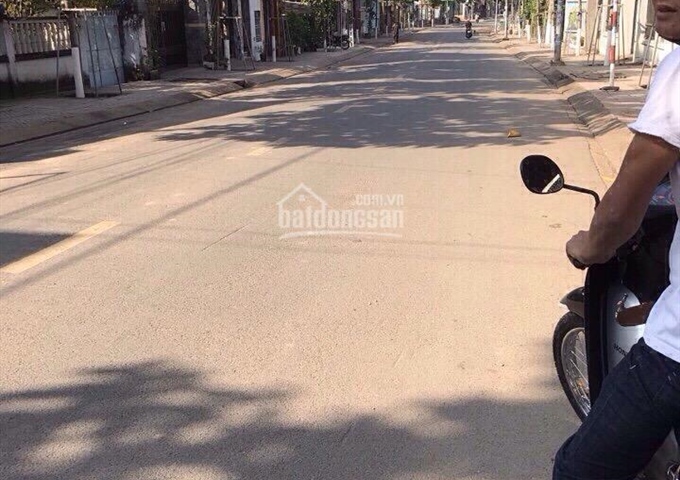 Bán nhà cấp 4 mặt tiền đường Bùi Quốc Khánh, phường Chánh Nghĩa, TP Thủ Dầu Một