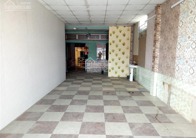 Cần sang lại mặt bằng ngã tư Hòa Lân