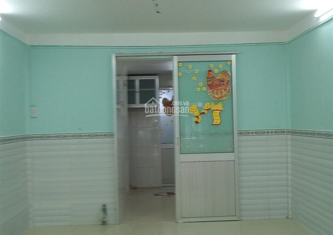 Bán căn hộ lầu 1, C/C Nguyễn Thiện Thuật, P1, Q3, TP. HCM