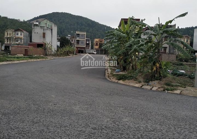 Bán 180m2 2 mặt tiền tại Thái Bảo-Nam Sơn-Tp Bắc Ninh, nằm cạnh KCN Quế Võ 1