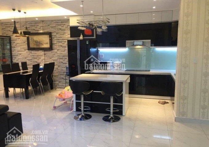 Bán lại căn hộ yêu thích ở Bàu Cát 2PN 78m2 giá 2.1 tỷ (còn thương lượng), tầng cao view Đông Nam