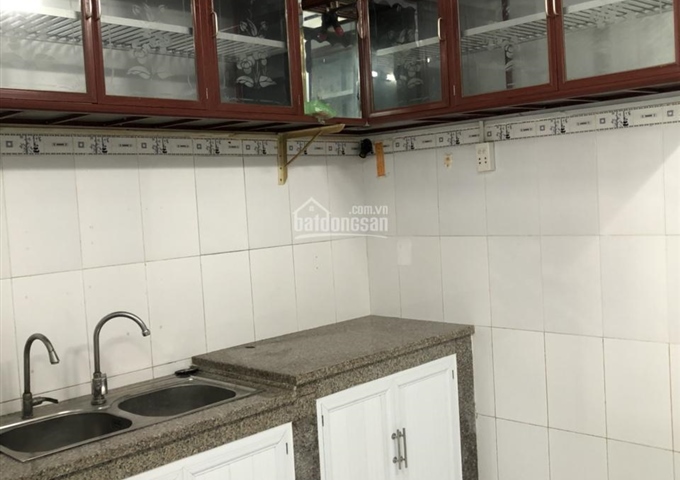 Bán nhà hẻm thoáng rộng 28 Lương Văn Can, P.15, Q.8, 2 lầu, 3x11m giá 2,15 tỷ