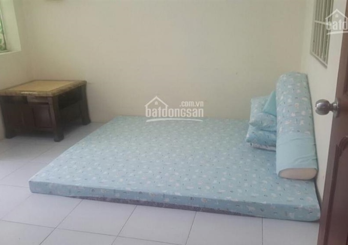 Bán căn hộ chung cư Hòa Bình, quận 10, 2 PN, 2 WC