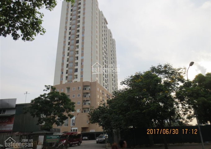 Bán căn hộ tầng 10 tòa nhà vật tư du lịch Pháp Vân Tứ Hiệp, DT 81,5m2 (đầy đủ đồ đẹp), giá 22 tr/m2