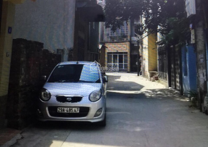 Bán đất Ngõ 154 phố Bắc Cầu, DT 65,84 m2, MT hơn 4m, sổ đỏ chính chủ