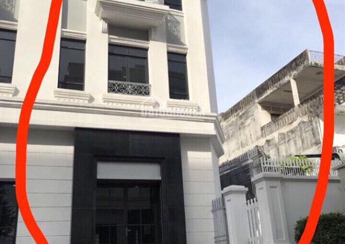 Chính chủ cần chuyển nhượng căn góc shophouse Vincom Biên Hòa 337m2, căn góc