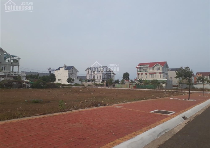 Bán đất TP. Bà Rịa; Đường nọi bộ khu dự án Phước Sơn; P. Long hương; 500 triệu/90m2; Sổ hồng riêng