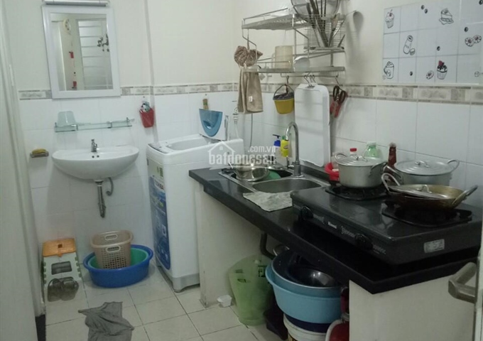 Chính chủ cần bán gấp căn hộ EHome 4 lầu 5 block B1. LH: 0912.472.575