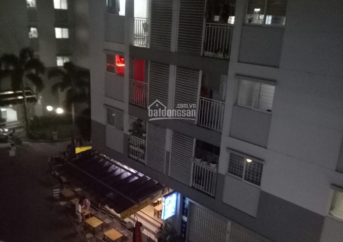 Chính chủ cần bán gấp căn hộ EHome 4 lầu 5 block B1. LH: 0912.472.575