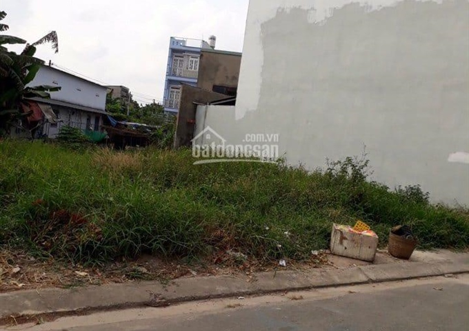 Bán đất đường Trịnh Thị Miếng, xã Thới Tam Thôn, Hóc Môn DT 5x18m giá 2tỷ150tr