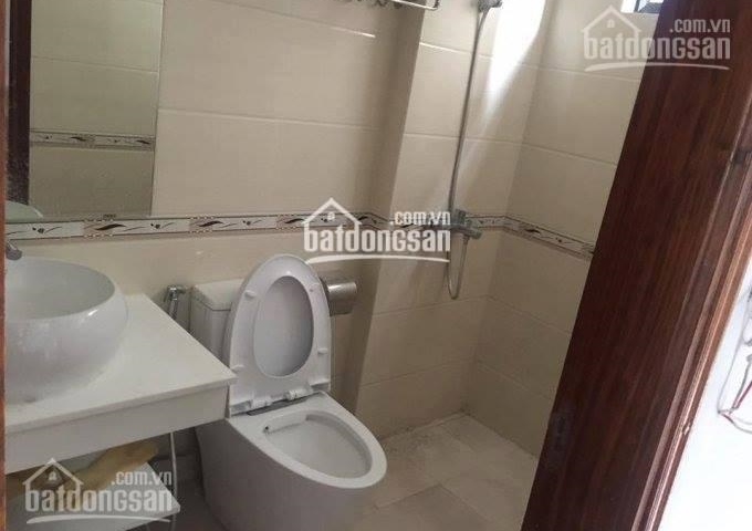 Cho thuê văn phòng mặt phố 94 Trung Kính lớn, Cầu Giấy, Hà Nội. DT 80m2, MT 5.5m.