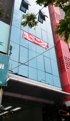 Cho thuê văn phòng mặt phố 94 Trung Kính lớn, Cầu Giấy, Hà Nội. DT 80m2, MT 5.5m.