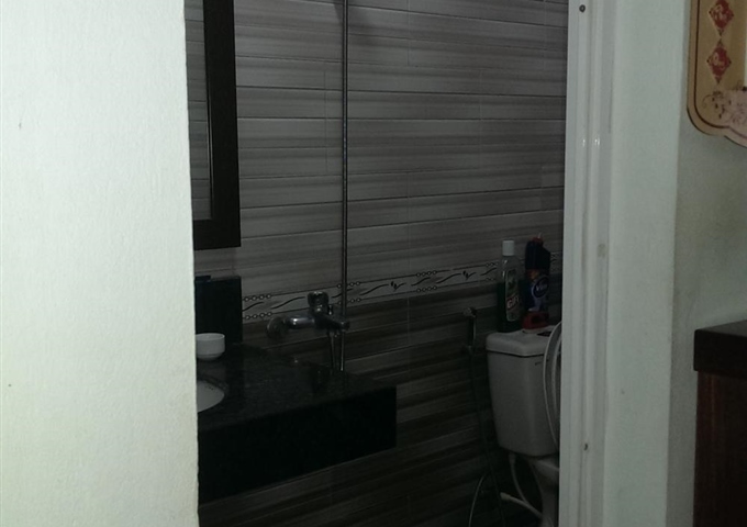 Bán nhà tập thể B5 Kim Liên - Đống Đa - Sổ đỏ chính chủ