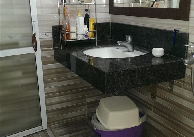 Bán nhà tập thể B5 Kim Liên - Đống Đa - Sổ đỏ chính chủ